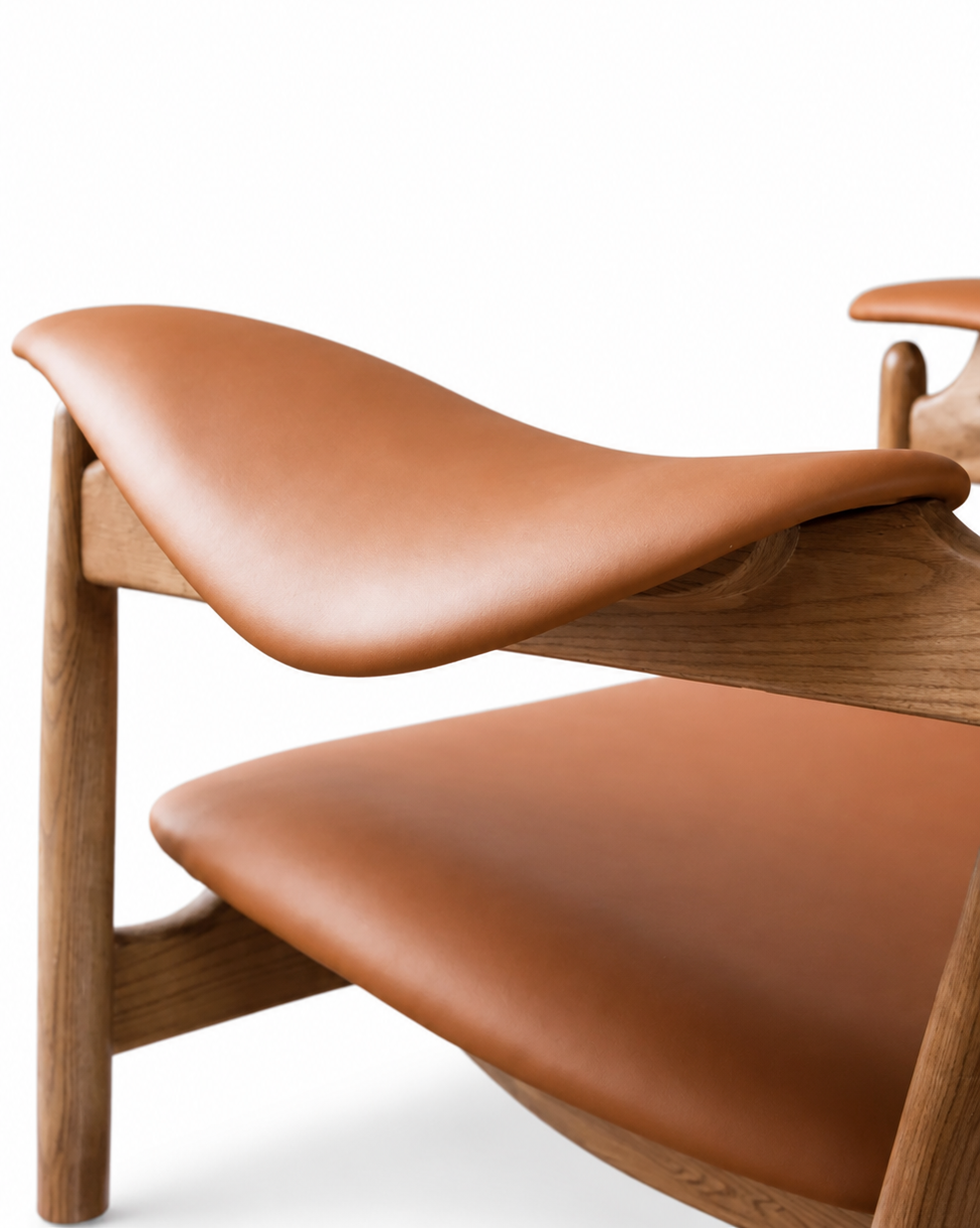 Highland Lounge Chair